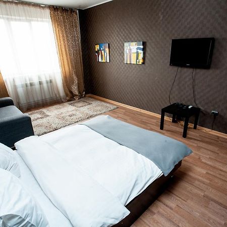 Апартаменты На Маркова Almaty Ngoại thất bức ảnh