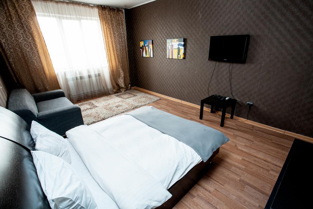 Апартаменты На Маркова Almaty Ngoại thất bức ảnh